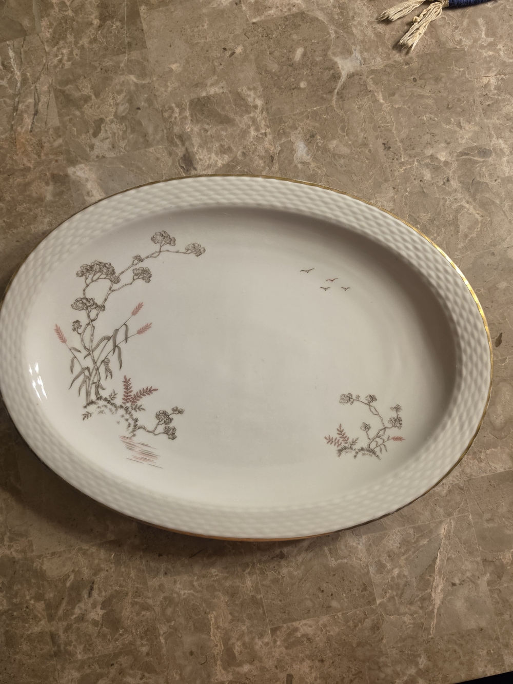 Elegant White Porcelain Oval Serving Platter with Gold Rim